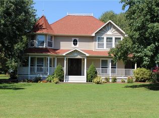 157 N Double Springs Rd, Farmington, AR 72730