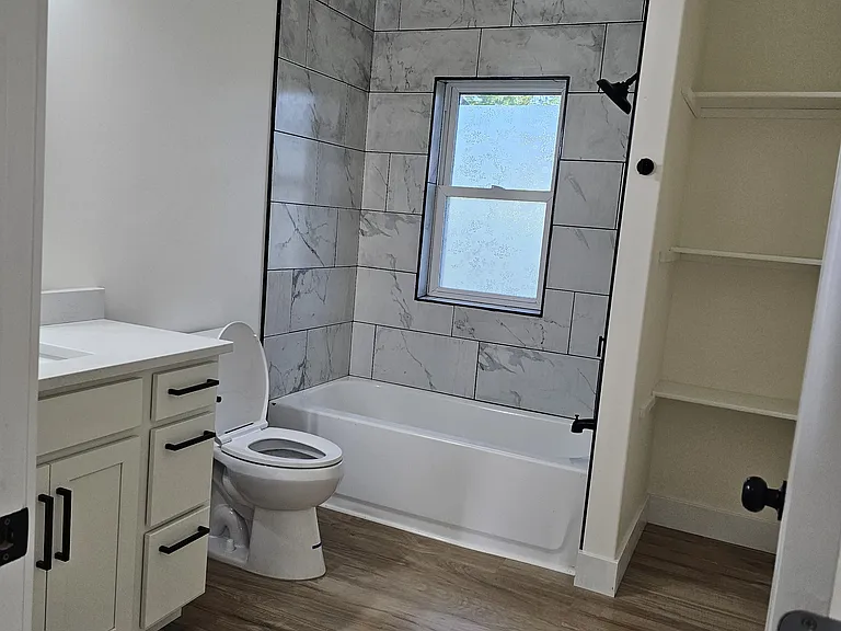 2835 SW Fairway Dr — Photo 4