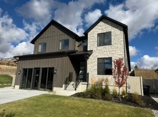 4994 N Mesa Arch Ln, Morgan, UT 84050