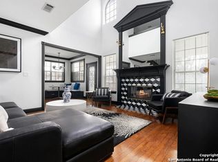 609 E Main St, Round Rock, TX 78664