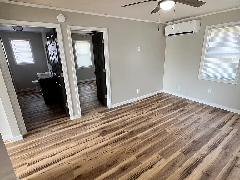 355 Wingo Cir — Photo 7