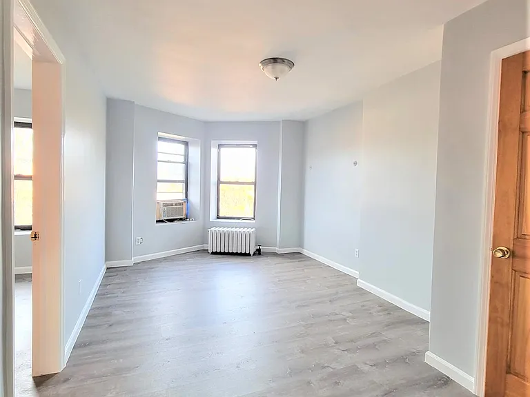 356 Hancock St #3 — Photo 4