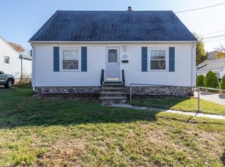 23 Elmwood Rd, Methuen, MA 01844