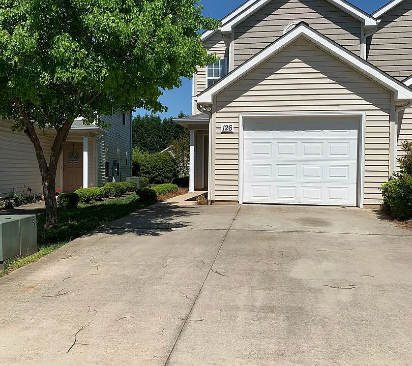 126 Clusters Cir