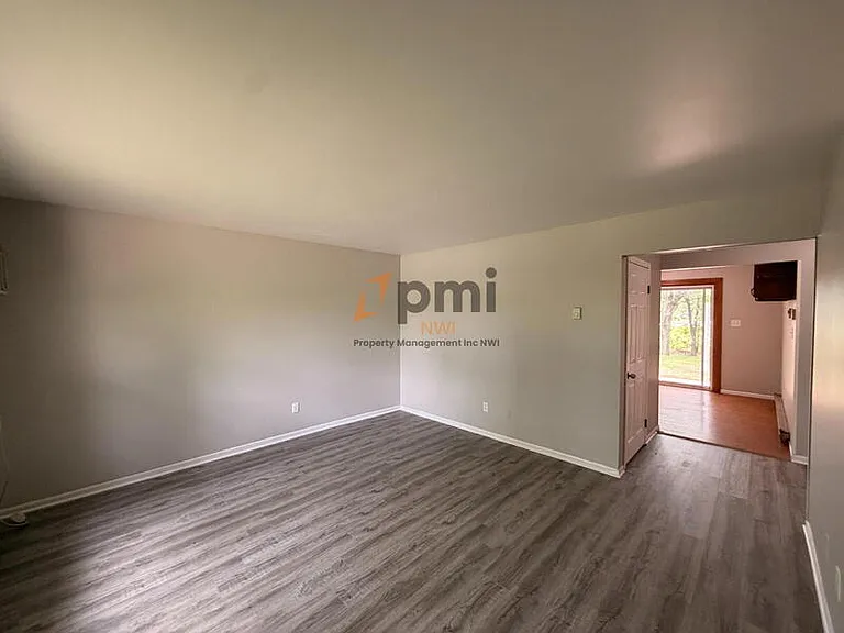 5370 Plaza Ave #5372 — Photo 3