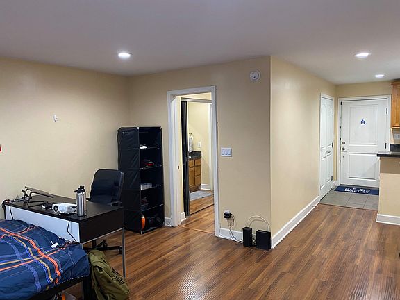 5th image of 10982 Roebling Ave APT 321