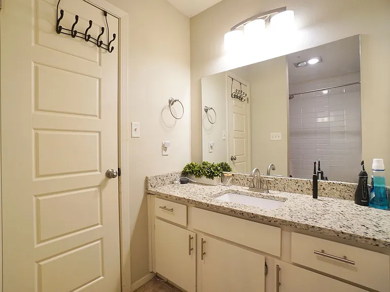 2603 Garrettson Dr #B — Photo 18