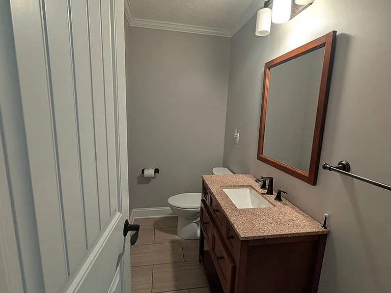 31195 Marvis Dr — Photo 14