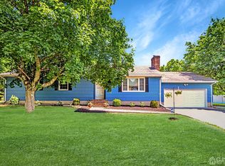 434 Hoffman Station Rd, Monroe Township, NJ 08831