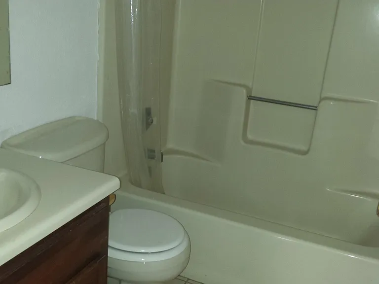 49 Riverside Villa Dr — Photo 15