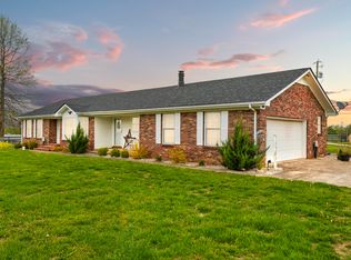 2426 McCauley Rd, Wilmore, KY 40390