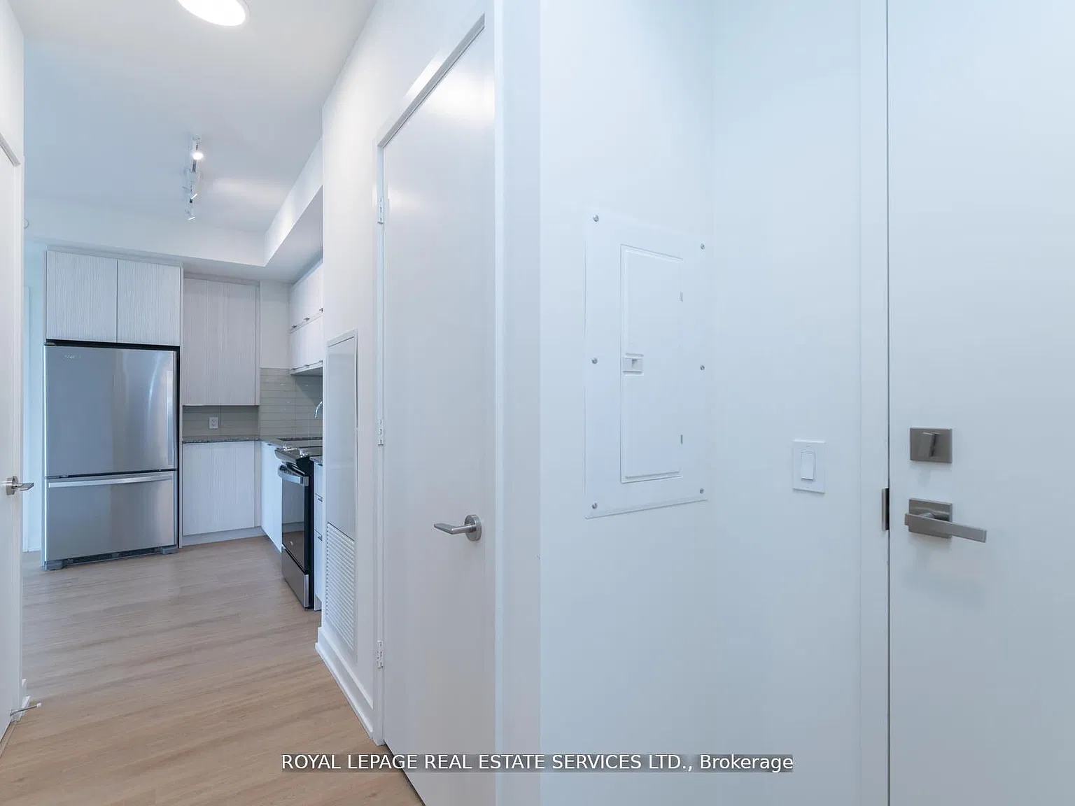 3 bed, $3,100 — Photo 4