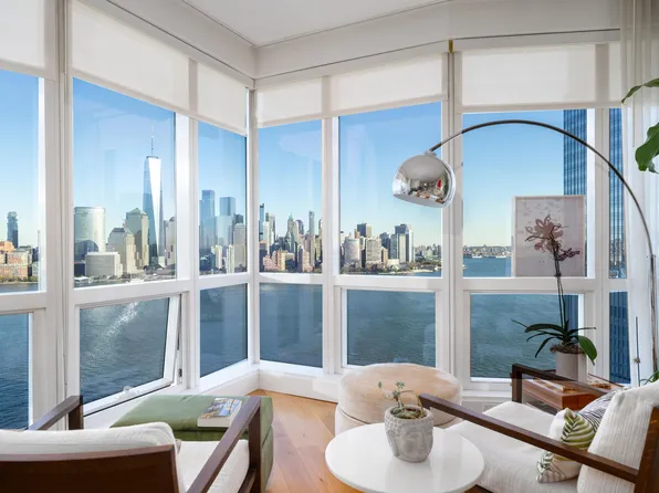 77 Hudson St APT 3206, Jersey City, NJ 07302