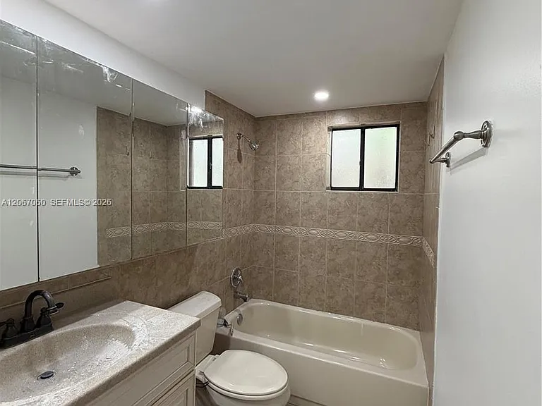 8065 SW 107th Ave #201 — Photo 15