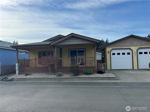 5301 E Eagle Lane SW, Olympia, WA 98512