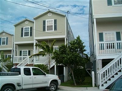2nd image of 6900 Maloney Ave Unit 3