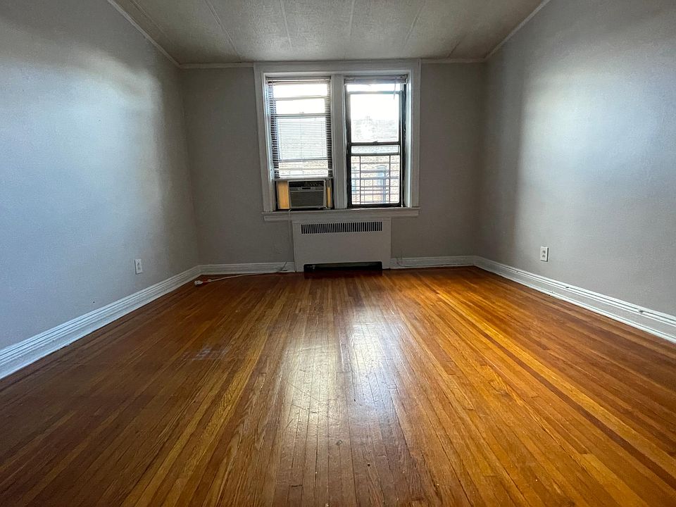 2nd image of 92 Highland Ave #36B