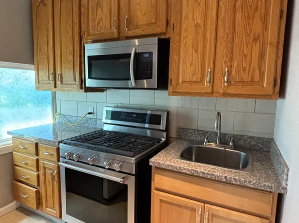 (undisclosed Address), Modesto, CA 95351