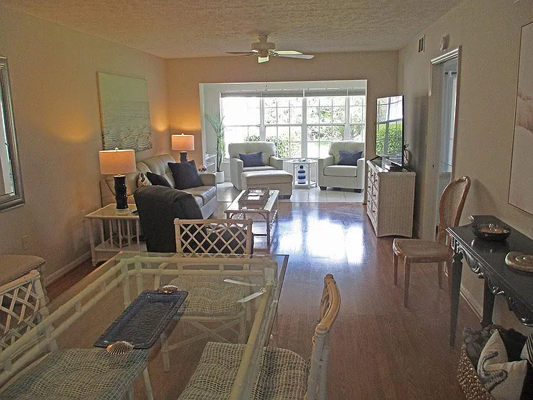 740 Lake Orchid Cir #109 — Photo 18