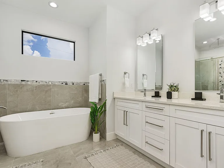 Master Bath