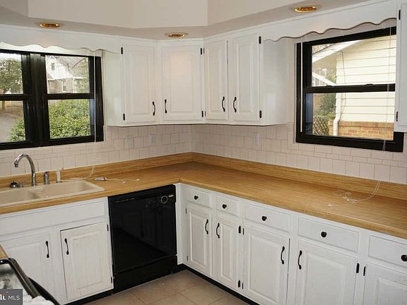 5th image of 1120 Severnview Dr