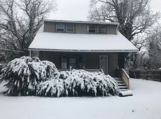 299 E Oak Rd, Vineland, NJ 08360