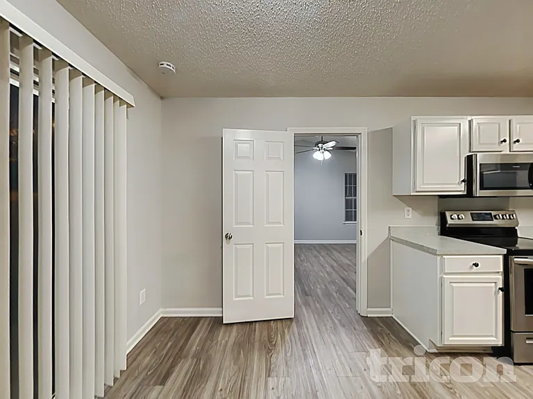 7820 Euler Way — Photo 5