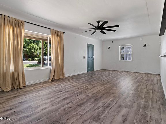 4th image of 5913 W GARDENIA Avenue
