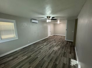 215 E 7th St, Coleman, TX 76834