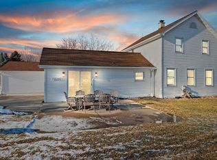 2326 Mid Valley Dr, De Pere, WI 54115