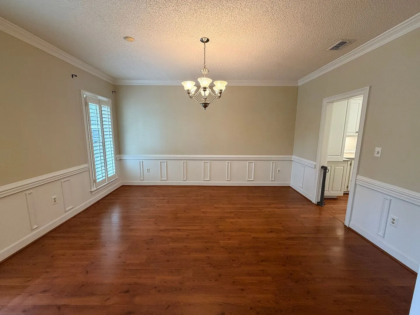 Stunning 4BR/2BA Home with Massive Bonus Room, Sunroom, & Fenced Yard! — Photo 3