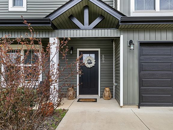2nd image of 505 Kinslow Ln