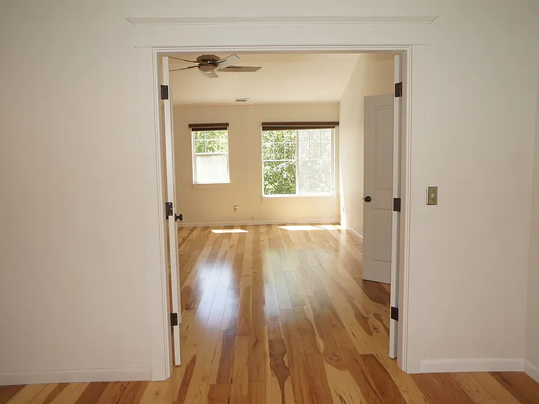 4932 SW Slavin Rd — Photo 16