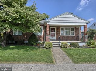 631 W Walnut St, Palmyra, PA 17078