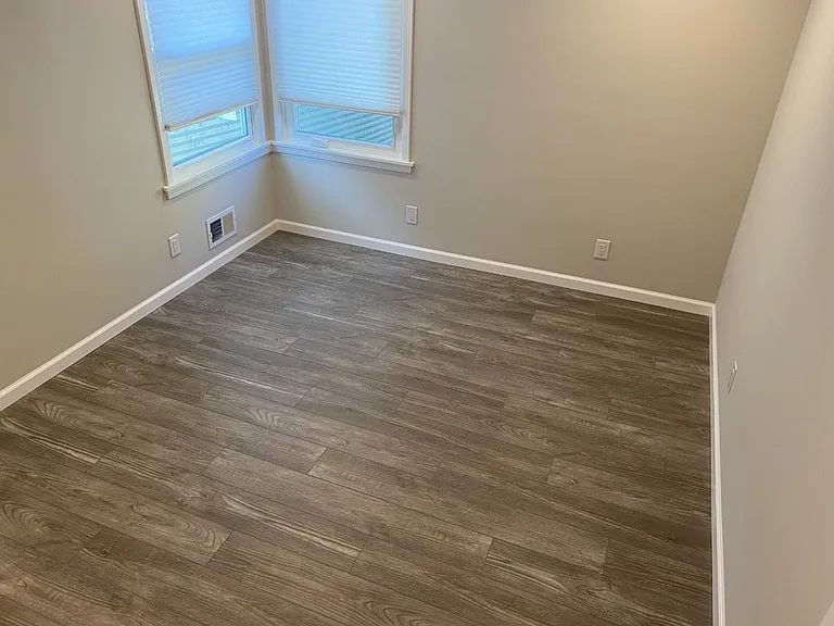 256 Mariposa St — Photo 10