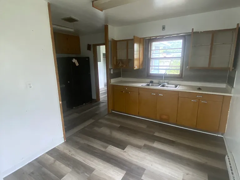 5742 W Silver Spring Dr — Photo 3