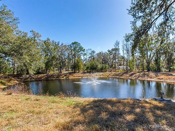 5th image of 8602 Back Rd