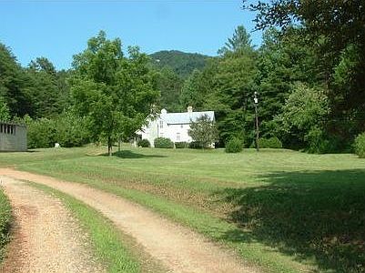 view of house /mt. in background