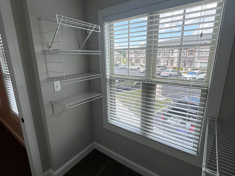 Mallard Ln — Photo 22