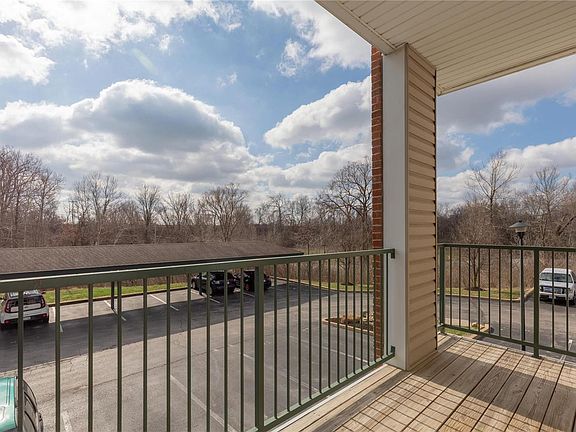 4th image of 845 Forest Ave APT 201
