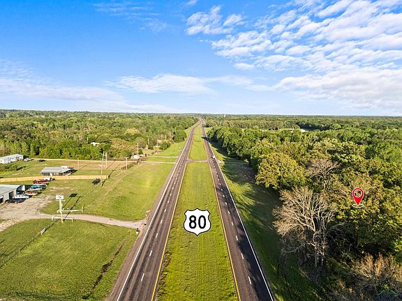 4th image of 3379 W Us Highway 80