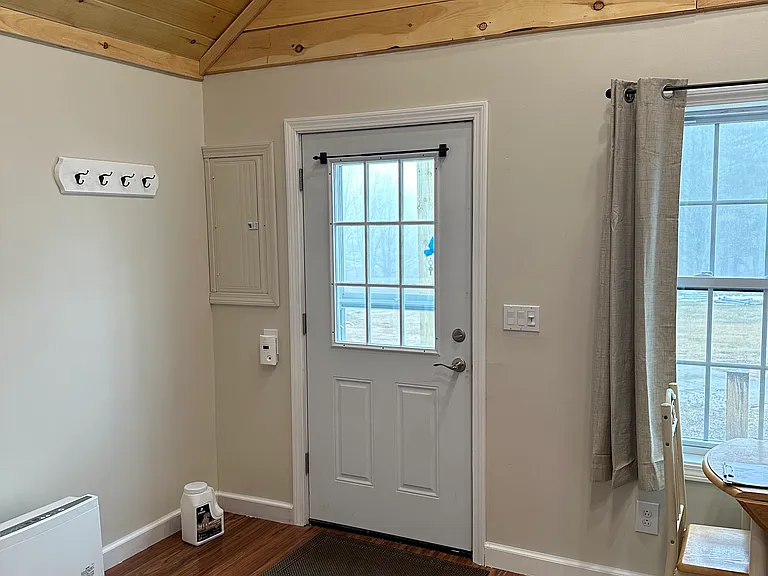 2 Trask Ln — Photo 3
