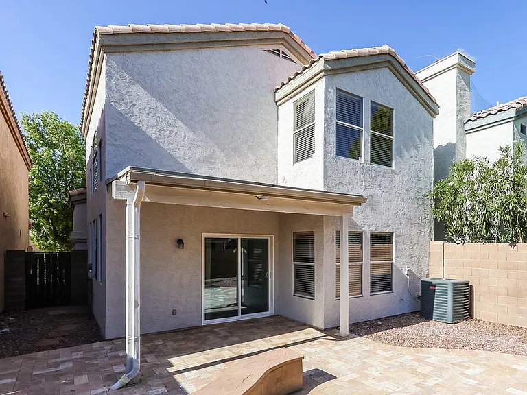 3424 E Rockwood Dr — Photo 17