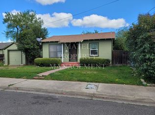 415 Dodge Ave, Oakdale, CA 95361