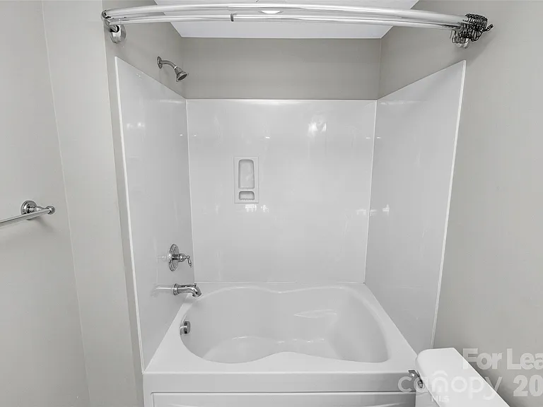 629 6th Baxter Xing — Photo 31
