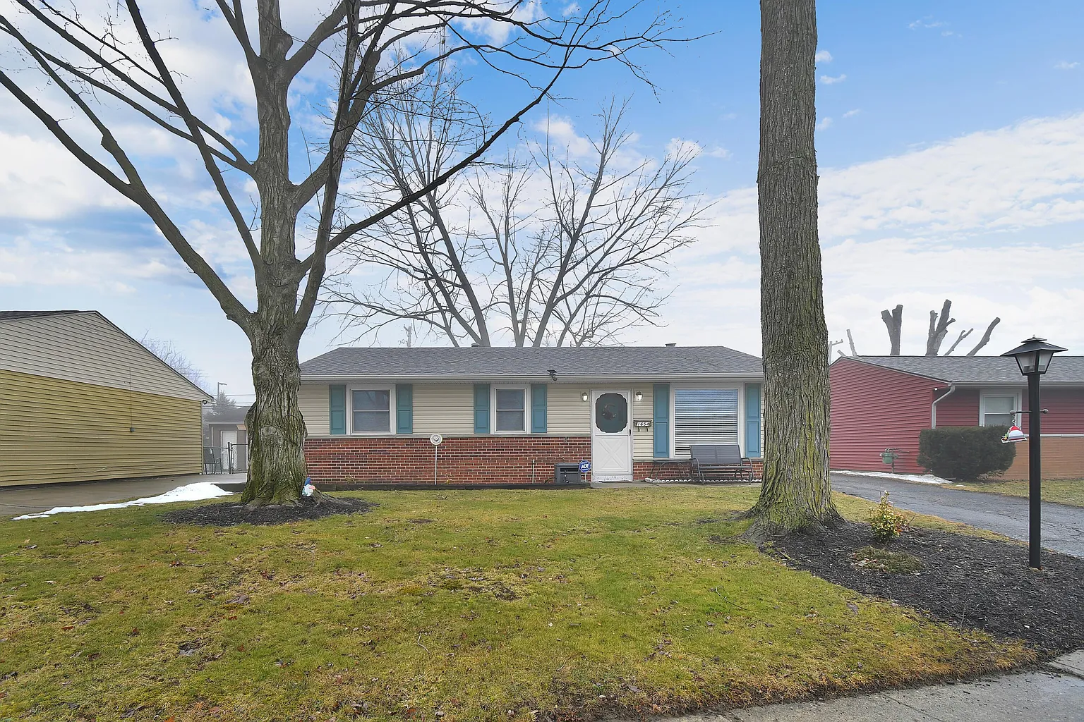1654 Wilton Dr photo 1