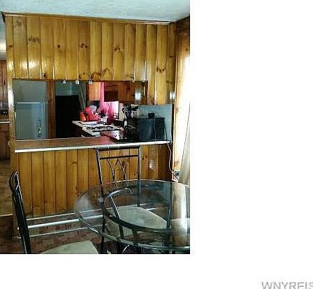 3rd image of 117 Thatcher Ave