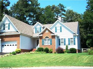 11219 Arbor Landing Ct, Chester, VA 23831