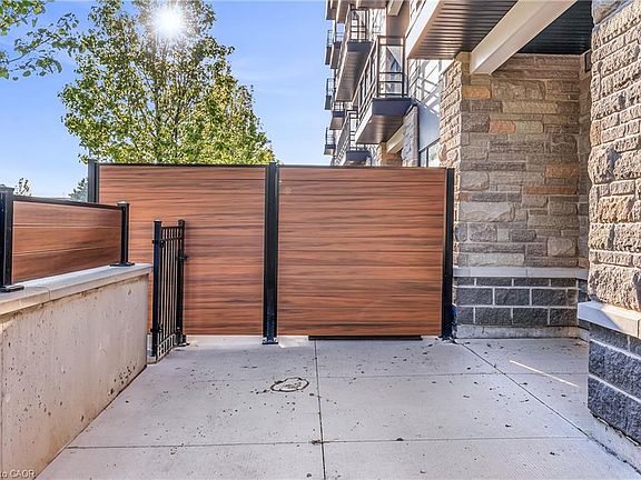 4th image of 251 Northfield Dr E #102