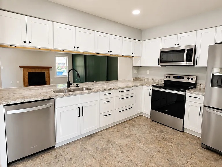 3107 Glastonbury Dr #1 — Photo 6